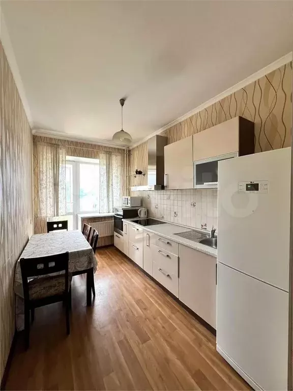 2-к. квартира, 51 м, 6/8 эт. - Фото 0