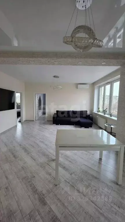 3-к кв. Челябинская область, Челябинск ул. Чичерина, 38В (92.0 м) - Фото 1