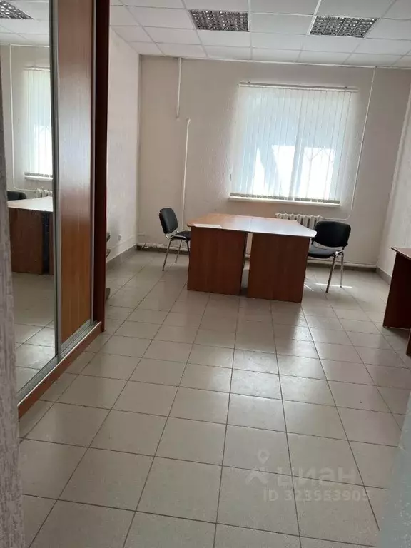 Помещение свободного назначения в Саратовская область, Энгельс проезд ... - Фото 2