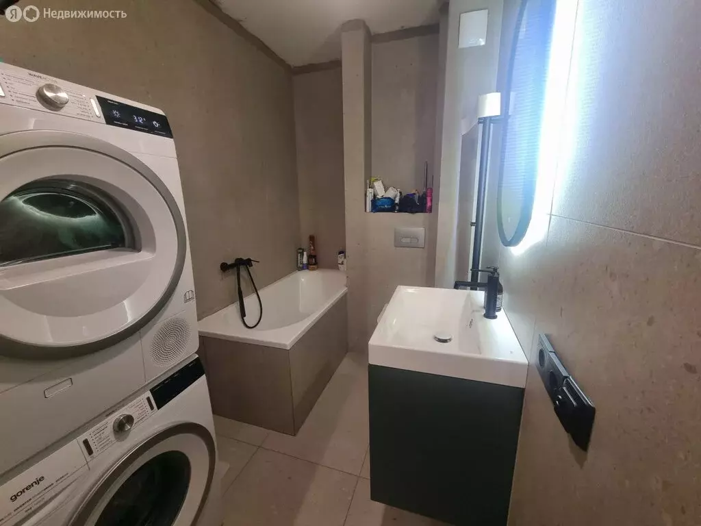 1-комнатная квартира: Челябинск, улица Дмитрия Неаполитанова, 26 (32 ... - Фото 1