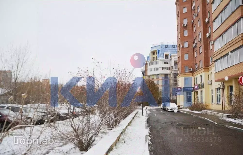 Торговая площадь в Красноярский край, Красноярск ул. Авиаторов, 33 ... - Фото 1