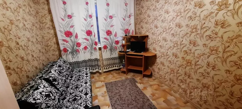 1-к кв. Тюменская область, Тюмень ул. 30 лет Победы, 81 (16.0 м) - Фото 0