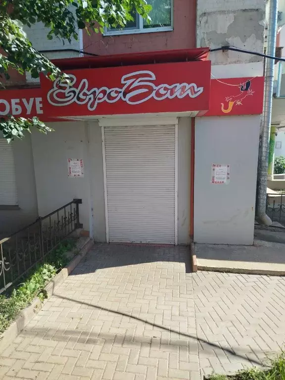 Торговая площадь в Удмуртия, Ижевск Красная ул., 154 (81 м) - Фото 1