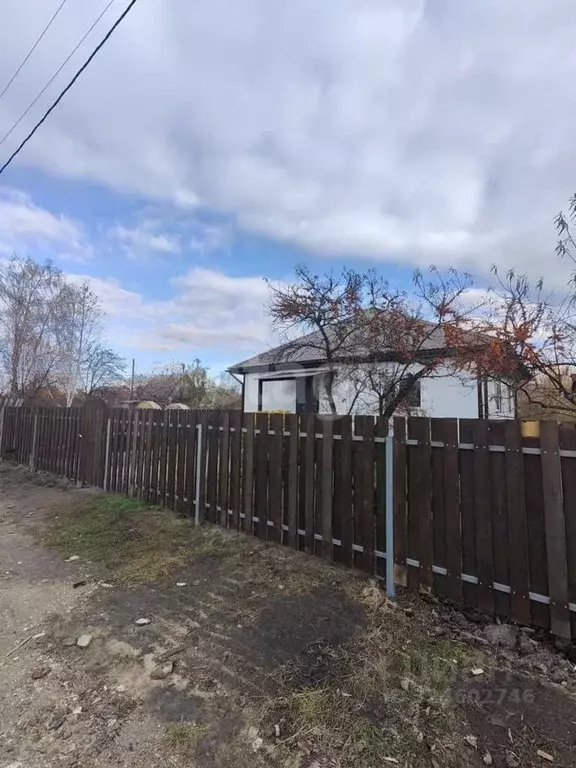 Дом в Тюменская область, Тюмень Домостроитель СНТ, ул. Тюльпан (74 м) - Фото 1