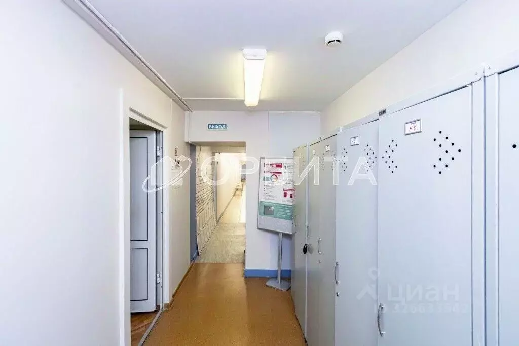 Помещение свободного назначения в Тюменская область, Тюмень ул. ... - Фото 2