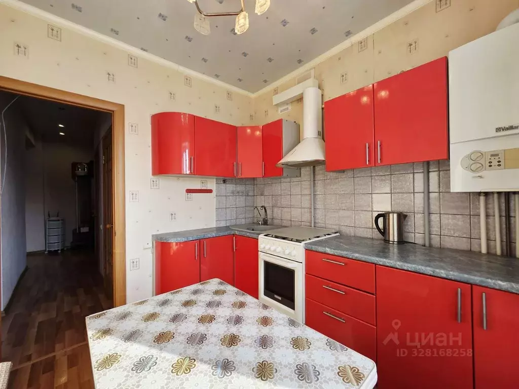 3-к кв. Тульская область, Кимовск Первомайская ул., 39 (62.5 м) - Фото 1