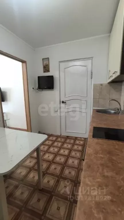 Комната Коми, Усинск ул. 60 лет Октября, 14 (28.6 м) - Фото 1