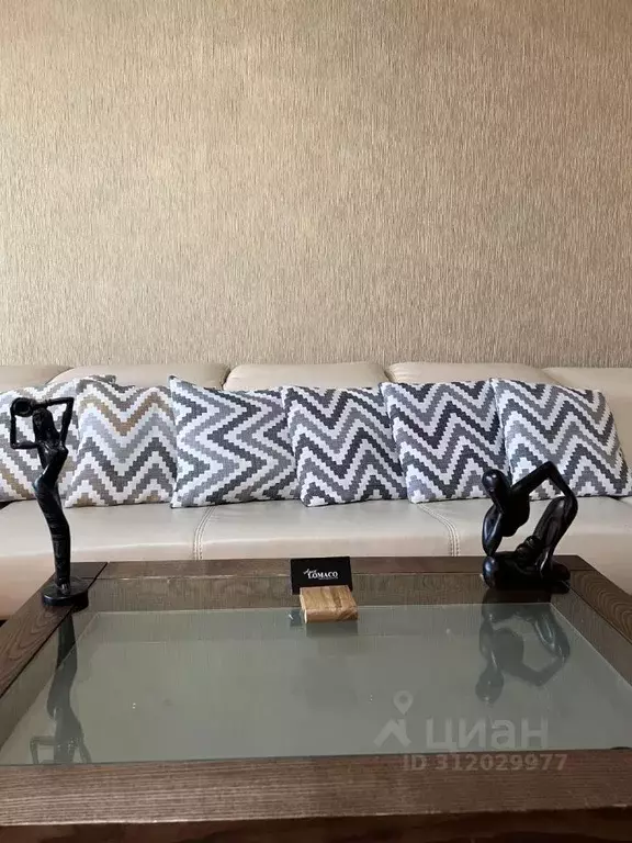 2-к кв. Амурская область, Благовещенск ул. Островского, 75/1 (60.0 м) - Фото 2