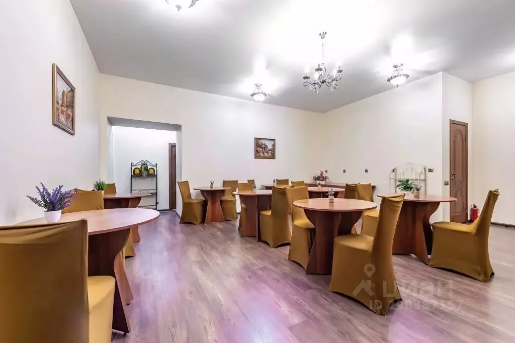 Комната Санкт-Петербург Невский просп., 74-76Г (10.0 м) - Фото 1