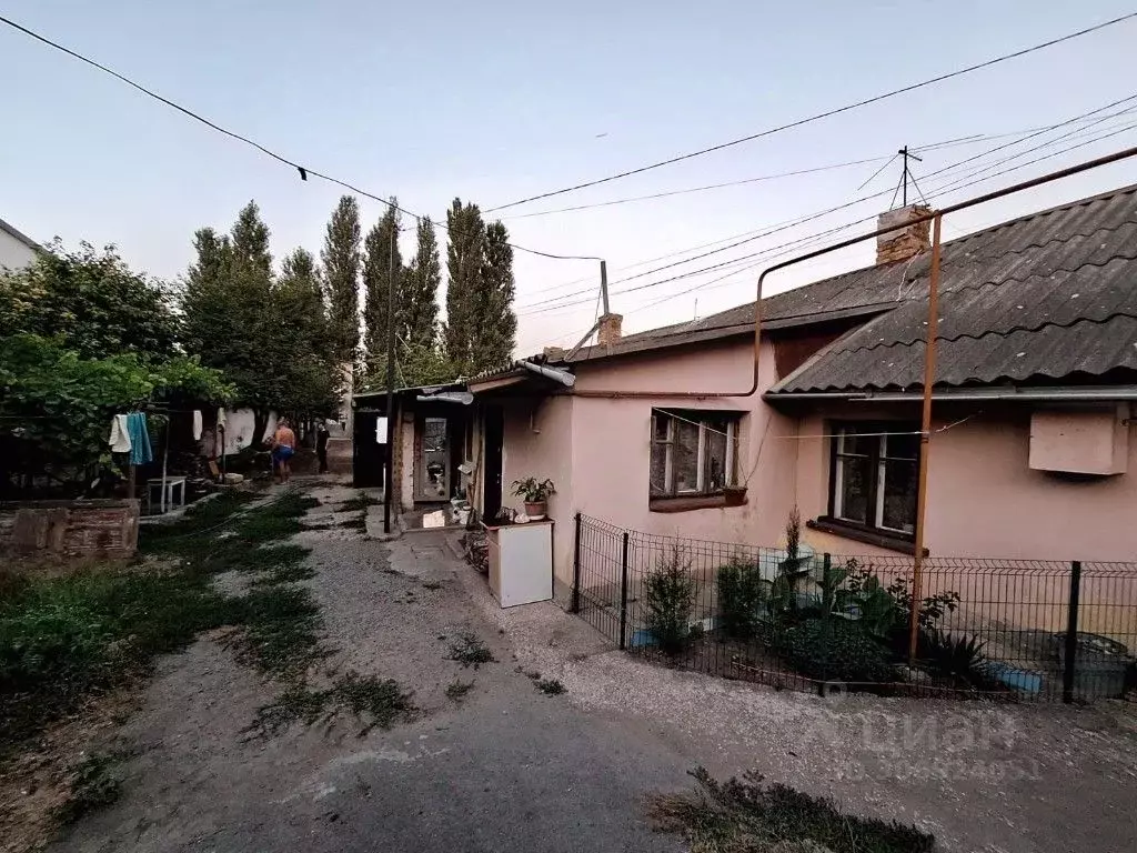 2-к кв. Крым, Симферополь ул. КИМ, 33 (24.1 м) - Фото 0