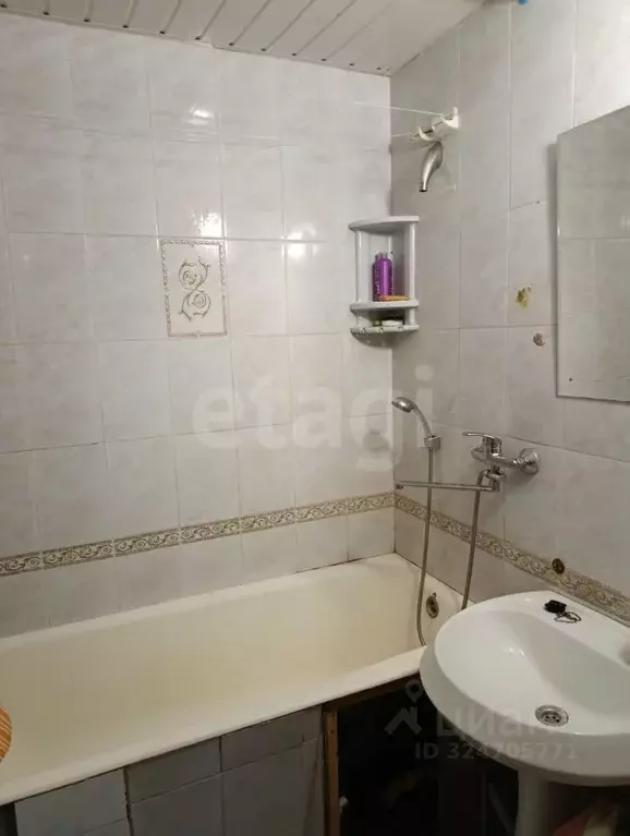 2-к кв. Калужская область, Дзержинский муниципальный округ, Товарково ... - Фото 2