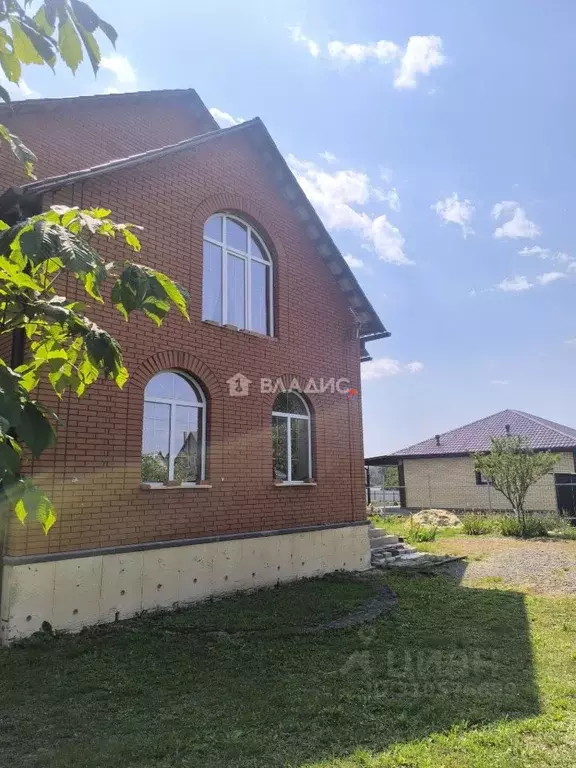 Дом в Белгородская область, Белгородский район, пос. Майский Сиреневая ... - Фото 0