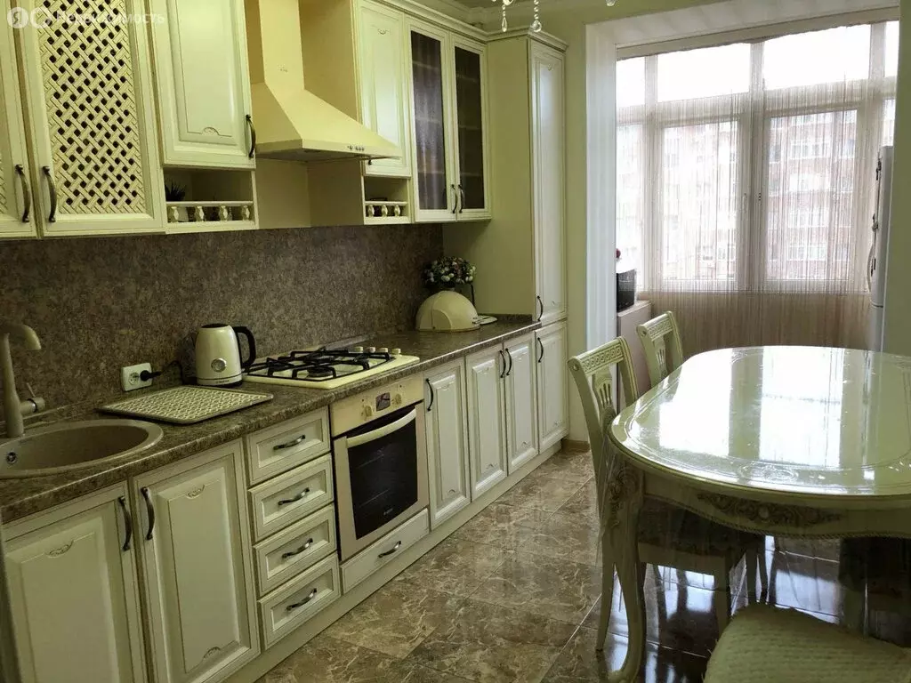 3-комнатная квартира: Владикавказ, улица Зураба Магкаева, 83к2 (70 м) - Фото 0