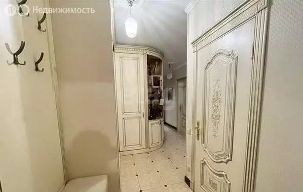 3-комнатная квартира: Одинцовский городской округ, рабочий посёлок ... - Фото 0