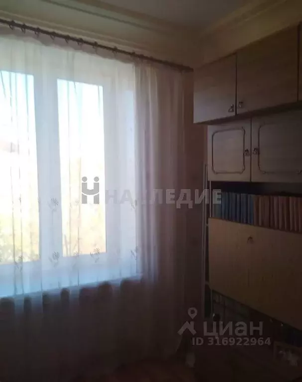 3-к кв. Ростовская область, Каменск-Шахтинский ул. Ворошилова (63.0 м) - Фото 1