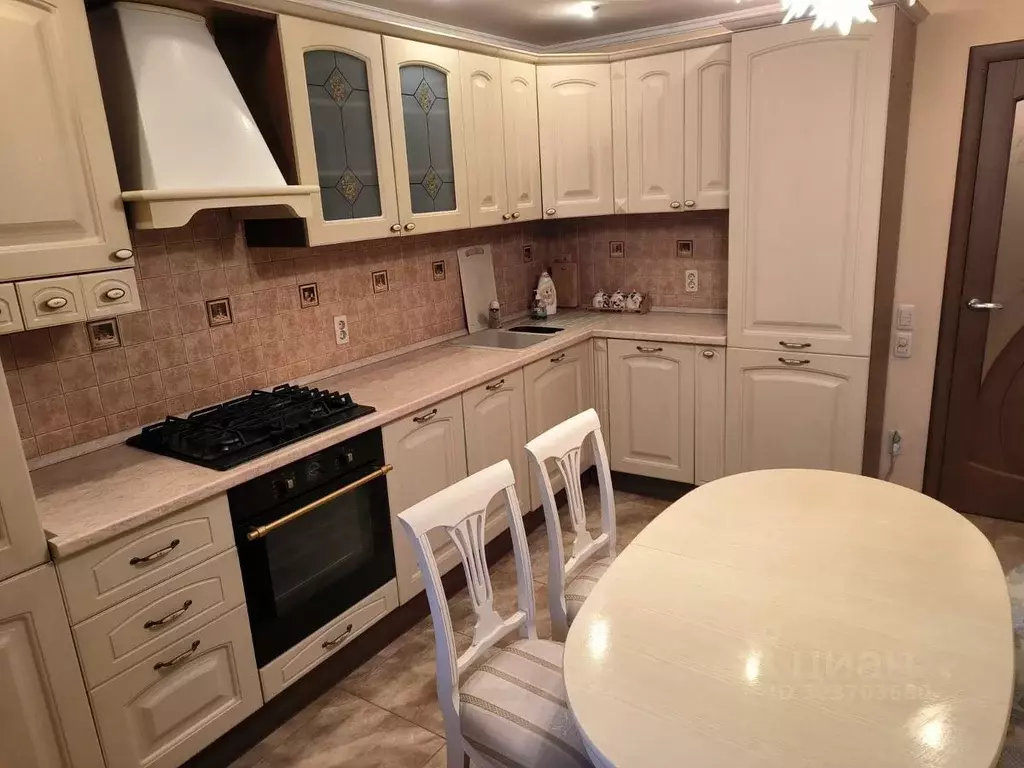 2-к кв. Саратовская область, Саратов ул. Имени Г.К. Орджоникидзе, 13/1 ... - Фото 1