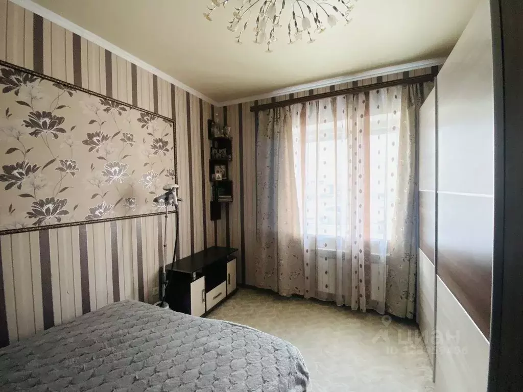 2-к кв. Пензенская область, Пенза ул. Антонова, 18 (63.0 м) - Фото 0