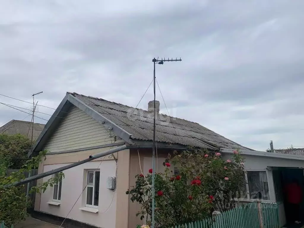 Дом в Крым, Нижнегорский пгт ул. Комсомольская, 27 (40 м) - Фото 0