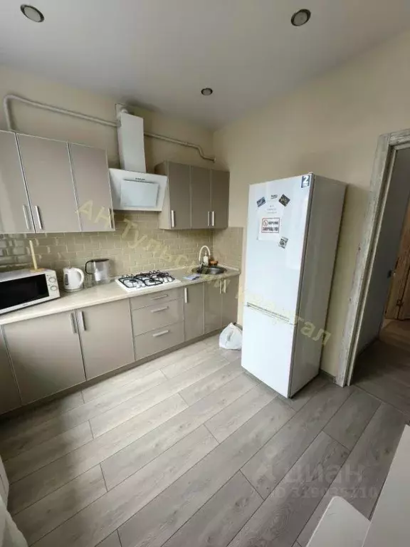 2-к кв. Тульская область, Тула просп. Ленина, 18 (58.0 м) - Фото 0