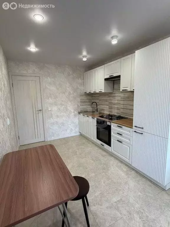 1-комнатная квартира: Йошкар-Ола, улица Йывана Кырли, 31В (38 м) - Фото 0