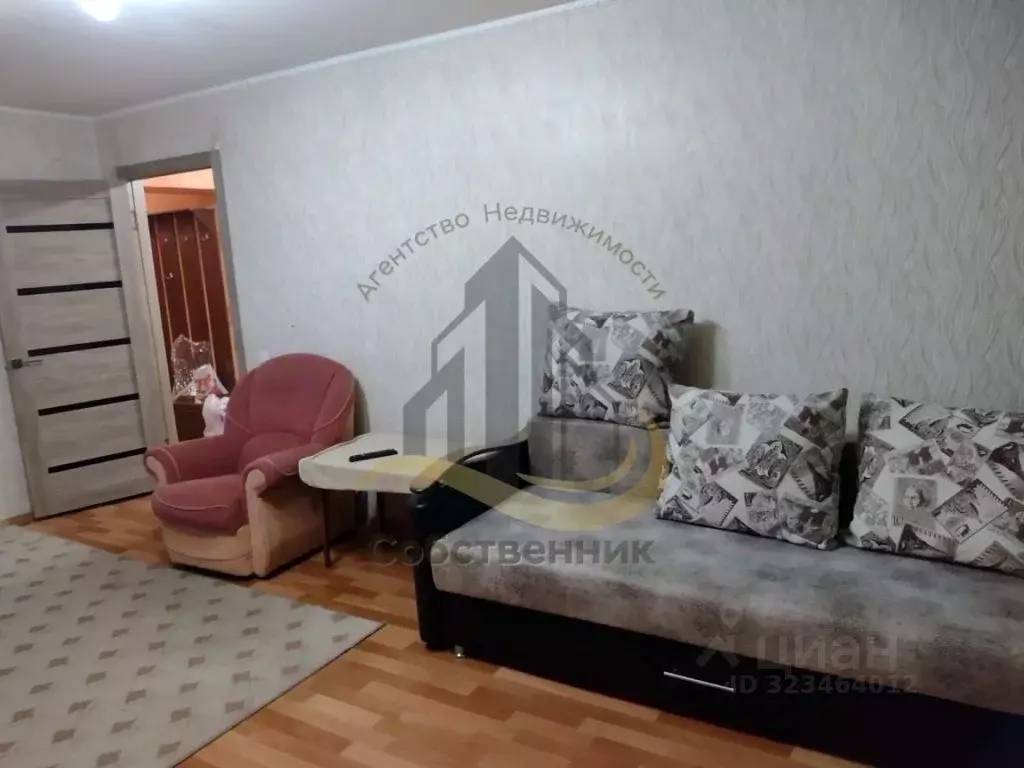 1-к кв. Белгородская область, Старый Оскол Макаренко мкр, 7 (40.0 м) - Фото 1