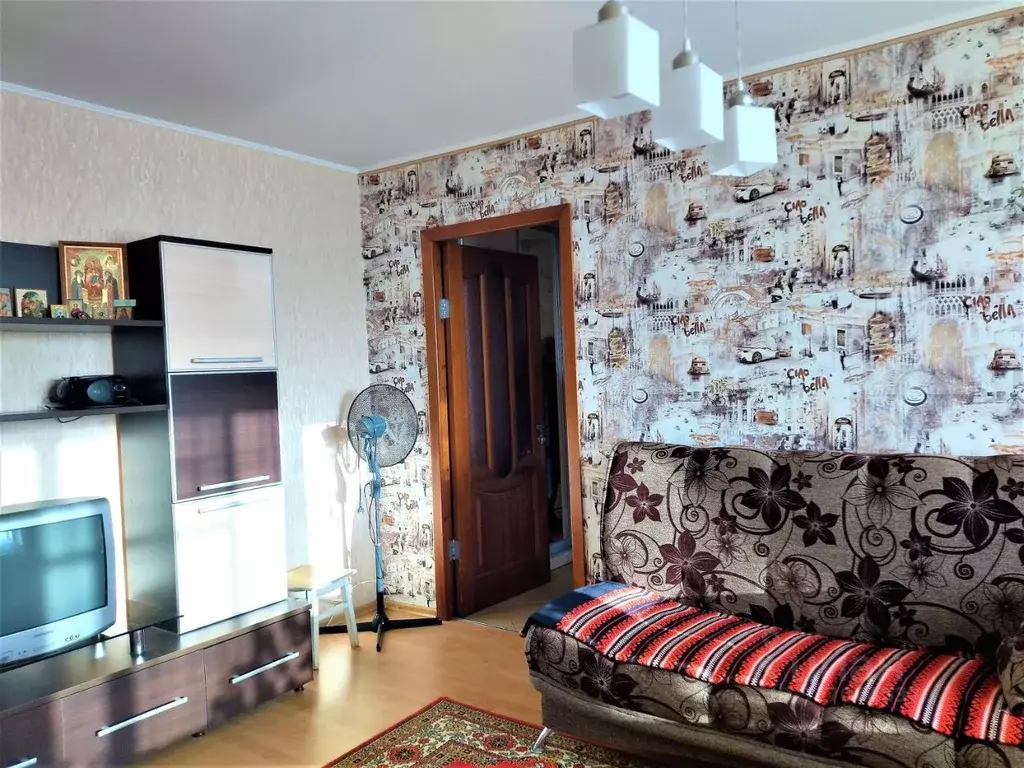 2-к кв. Пермский край, Пермь ул. 1-я Колхозная, 4 (50.0 м) - Фото 1