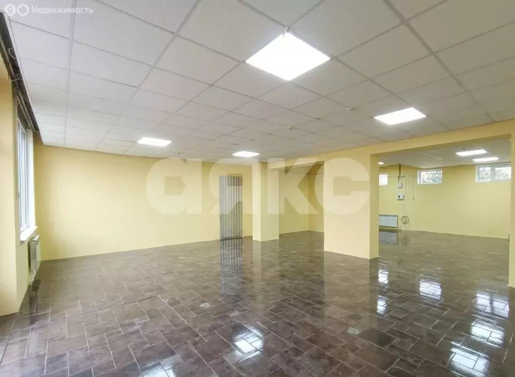 Торговая площадь (100 м) - Фото 1