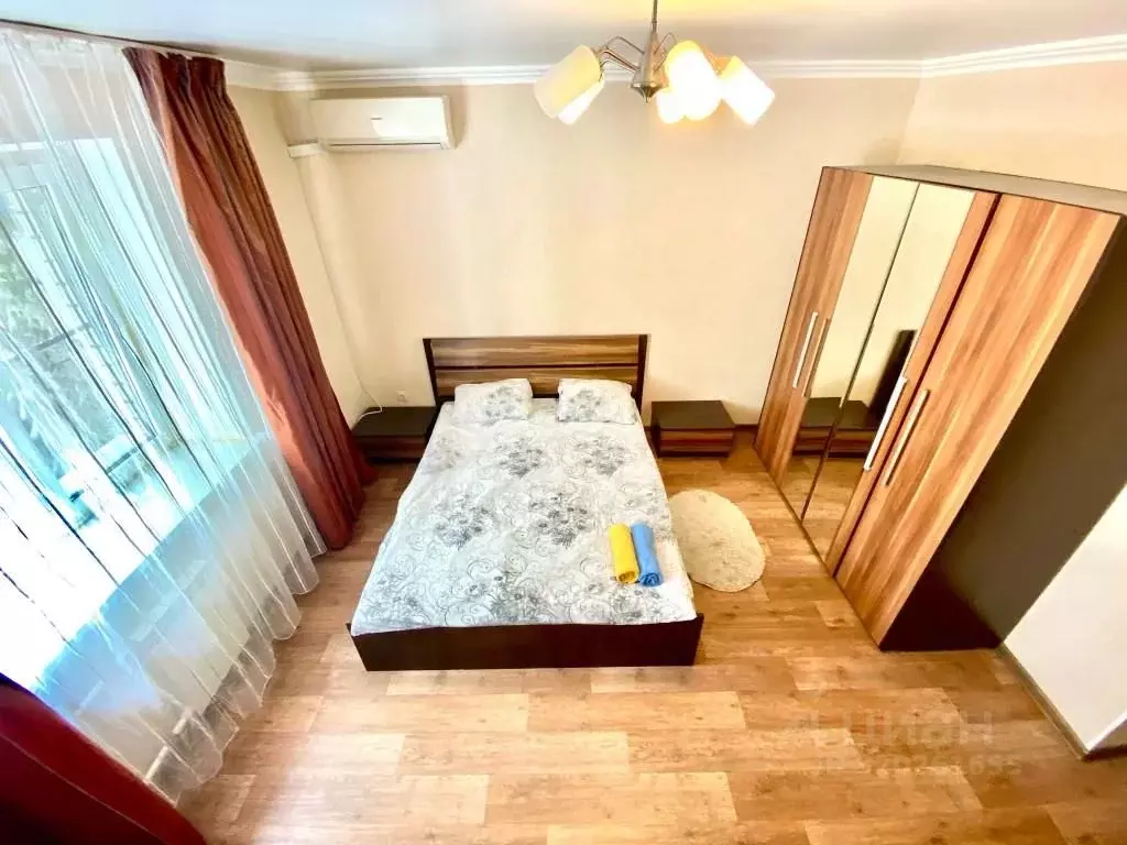 2-к кв. Астраханская область, Астрахань ул. Куликова, 44А (72.0 м) - Фото 0