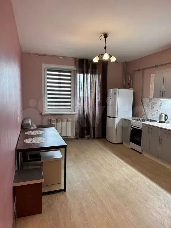 1-к. квартира, 48 м, 8/14 эт. - Фото 0