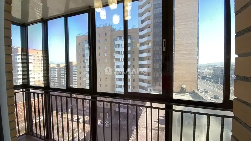 3-к кв. Бурятия, Улан-Удэ ул. Боевая, 7В (78.3 м) - Фото 2