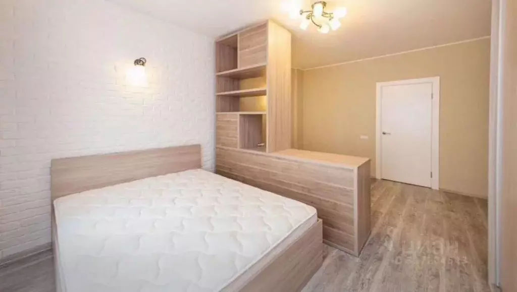 1-к кв. Свердловская область, Екатеринбург ул. Куйбышева, 21 (50.0 м) - Фото 1