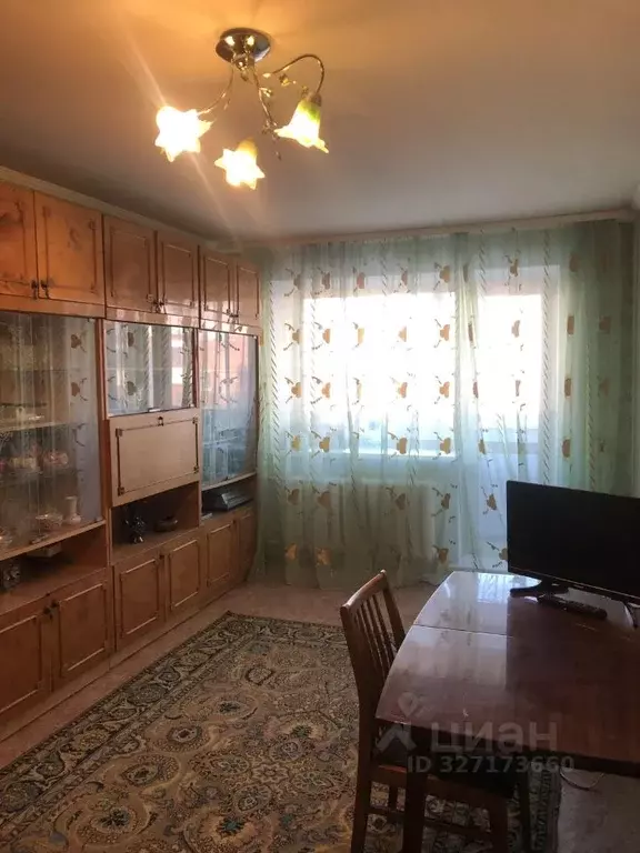 2-к кв. Омская область, Омск наб. Иртышская, 15А (45.0 м) - Фото 1