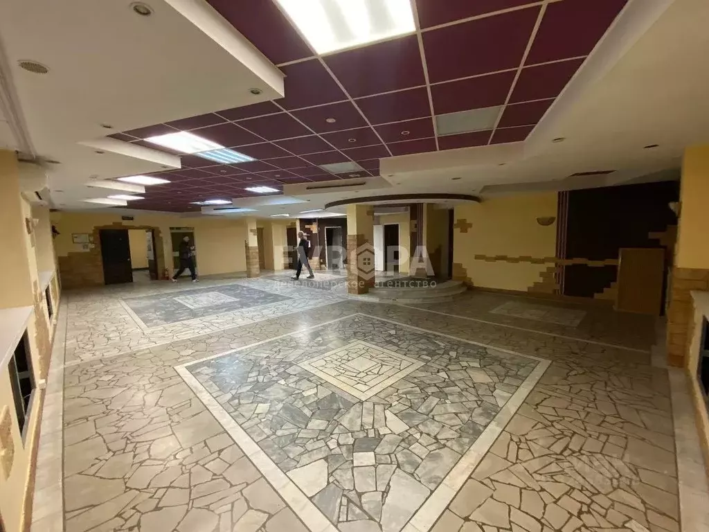 Помещение свободного назначения в Ульяновская область, Ульяновск ул. ... - Фото 2