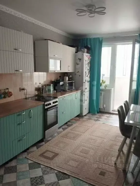 2-к кв. Белгородская область, Старый Оскол Северный мкр, 36 (57.2 м) - Фото 0