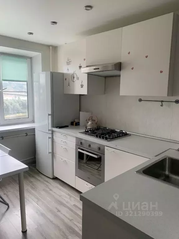 2-к кв. Нижегородская область, Нижний Новгород Советская ул., 14 (54.0 ... - Фото 0