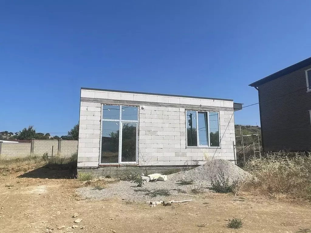 Дом в Севастополь ул. 2-я Линия (85 м) - Фото 1