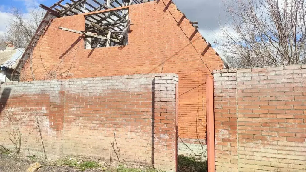 Дом в Ростовская область, Родионово-Несветайский район, Волошинское ... - Фото 1