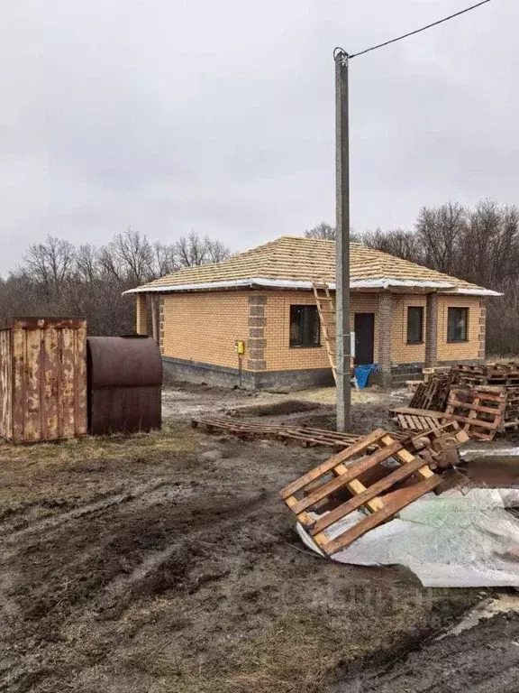 Дом в Белгородская область, Белгородский район, пос. Майский ул. ... - Фото 1