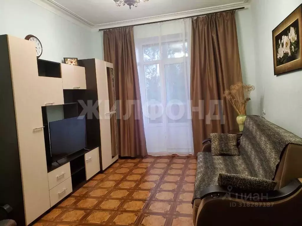 2-к кв. Новосибирская область, Новосибирск ул. Кирова, 78 (55.0 м) - Фото 0