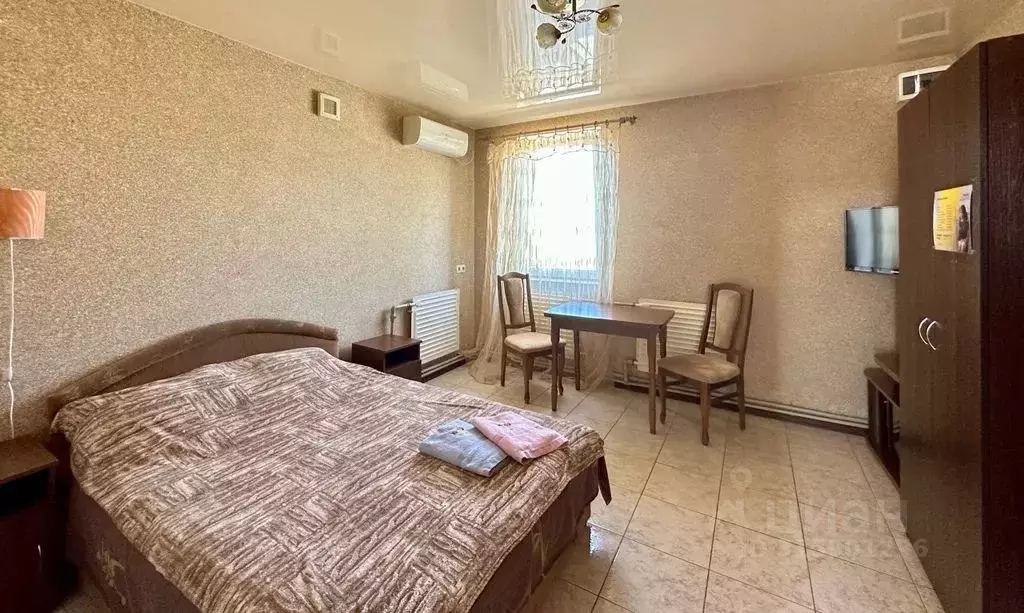 1-к кв. Крым, Керчь ул. Петра Королева, 15/1 (30.0 м) - Фото 1