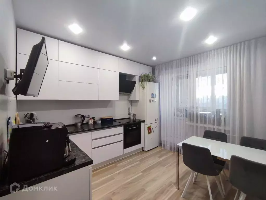 Продаётся 2-к квартира, 75 м - Фото 0