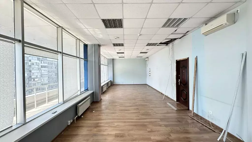 Офис в Краснодарский край, Новороссийск Кутузовская ул., 10 (80 м) - Фото 1