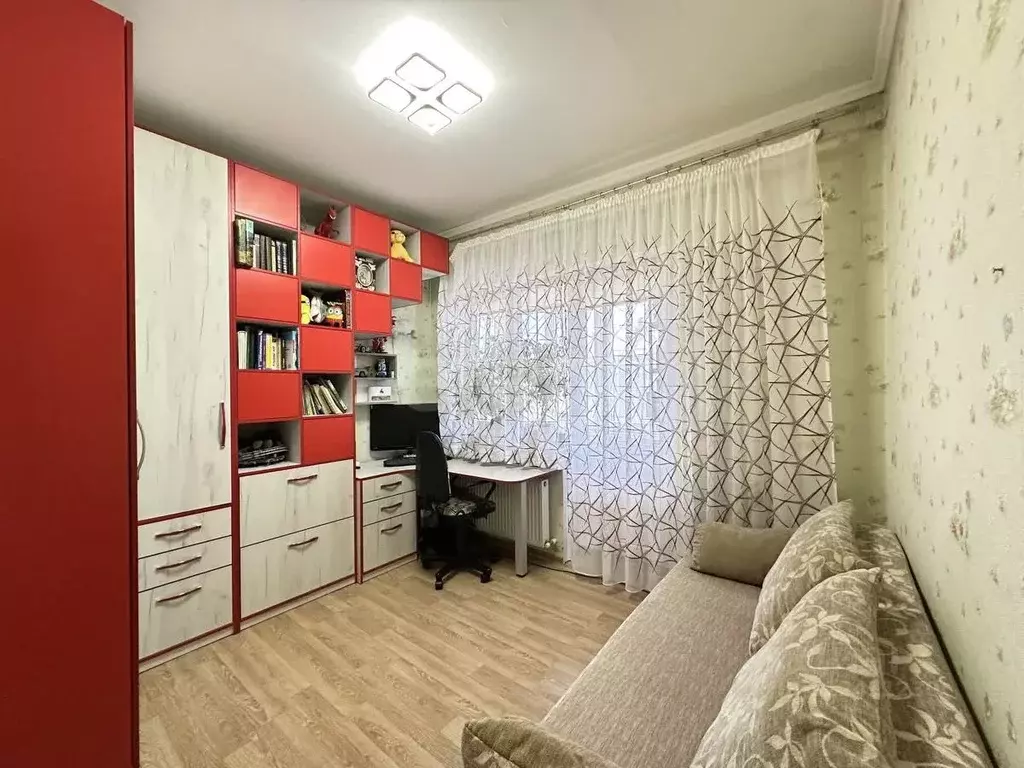 2-к кв. Адыгея, Тахтамукайский район, Старобжегокайское с/пос, Новая ... - Фото 1