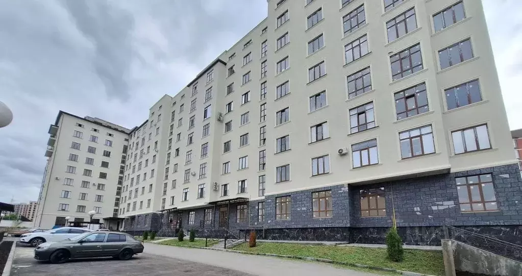 2-к кв. Кабардино-Балкария, Нальчик ул. Героя России Т.М. Тамазова, 2А ... - Фото 1
