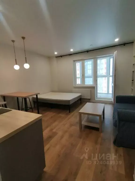 Студия Тюменская область, Тюмень ул. Федюнинского, 64 (30.1 м) - Фото 1