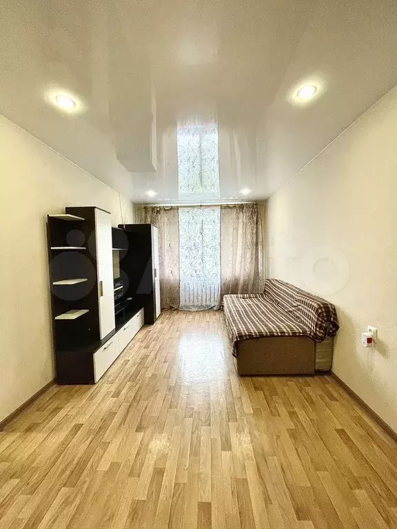 1-к. квартира, 31 м, 5/5 эт. - Фото 0