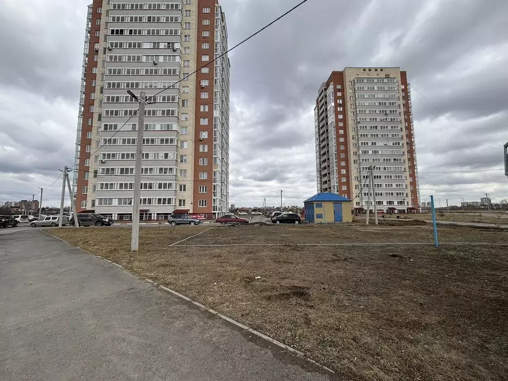 Торговая площадь в Омская область, Омск бул. Архитекторов, 1б (45 м) - Фото 1