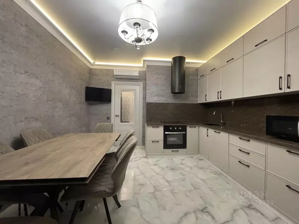 2-к кв. Краснодарский край, Сочи Светлана мкр, ул. Депутатская, 10Б/1 ... - Фото 2