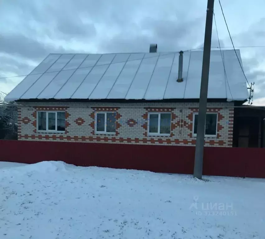 Дом в Нижегородская область, Воскресенское рп ул. Симонова, 8 (140 м) - Фото 1