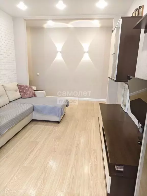 Продаётся 3-к квартира, 57.2 м - Фото 1